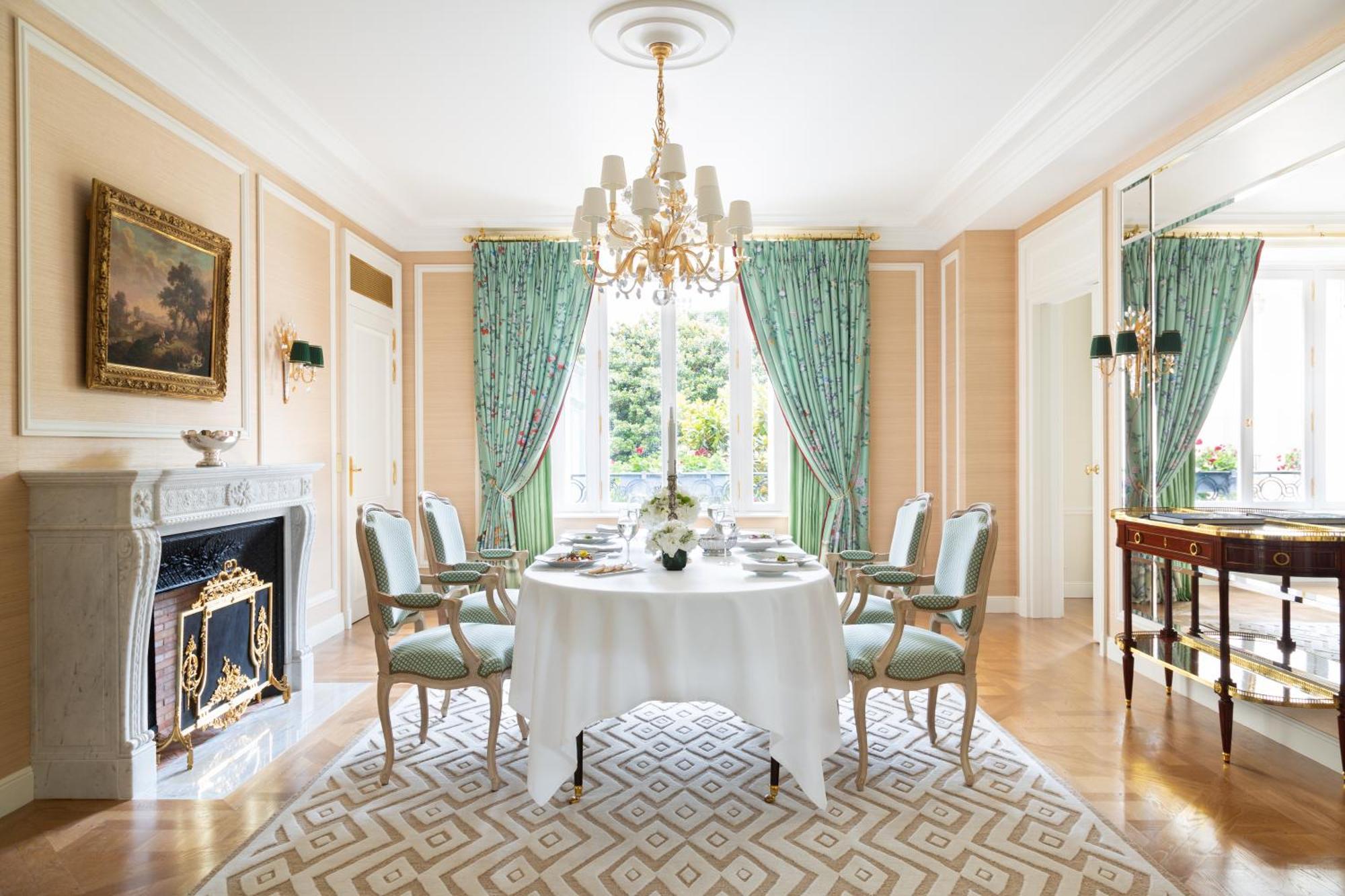 Le Bristol Paris, Oetker Hotels Esterno foto