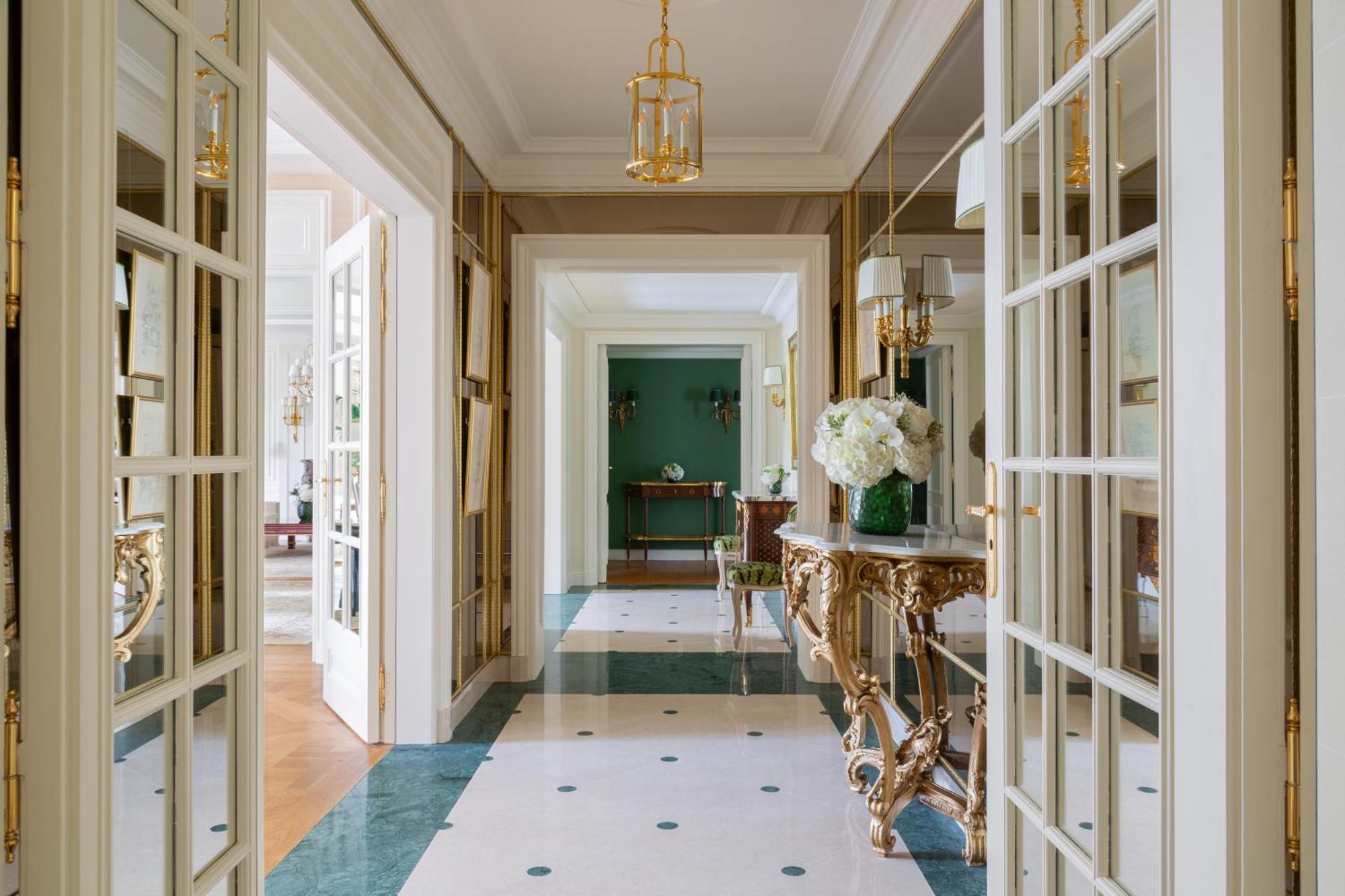 Le Bristol Paris, Oetker Hotels Esterno foto